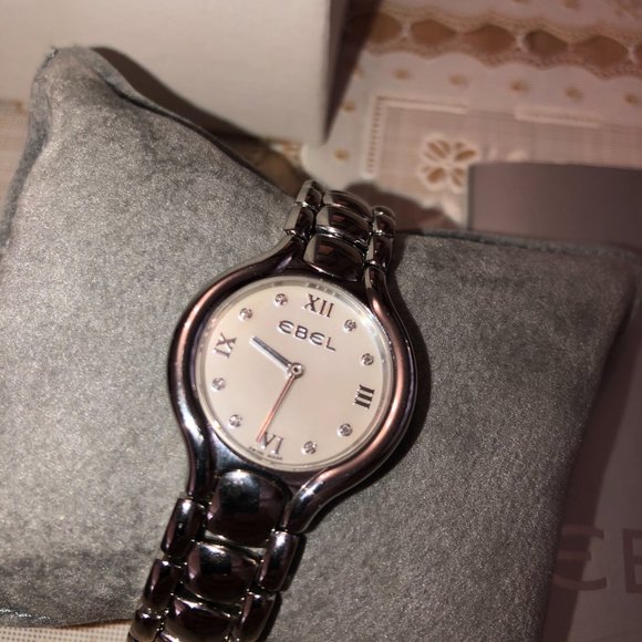EBEL Women's Watch, small mother of pearl face, diamond dial, E9976411 - Picture 3 of 4